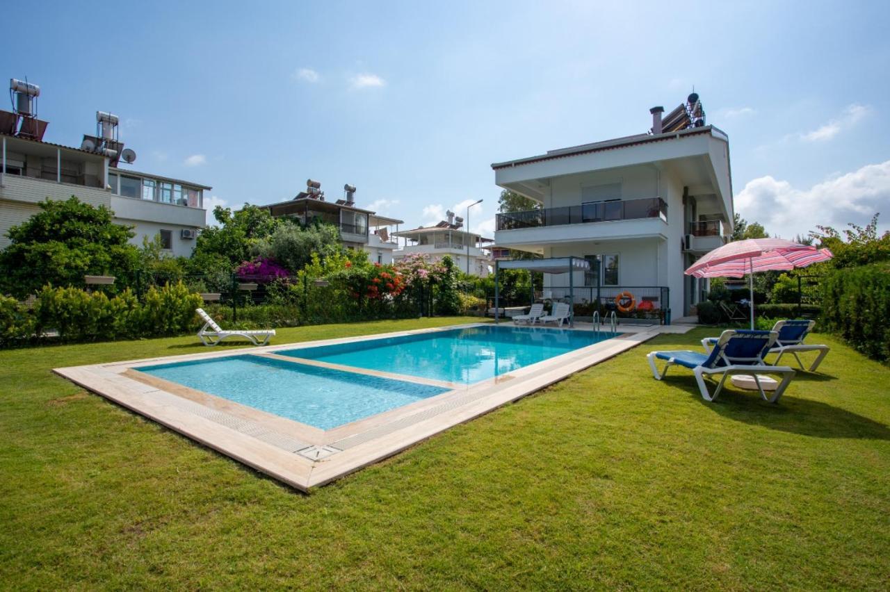 Villa Belinda 贝莱克 外观 照片